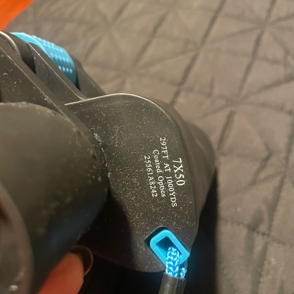 Binoculars - Picture 3 of 5